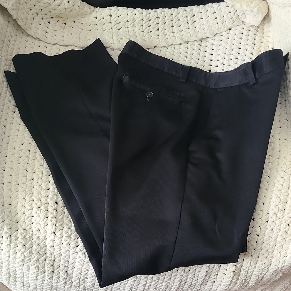 Izod Performance Black Trousers